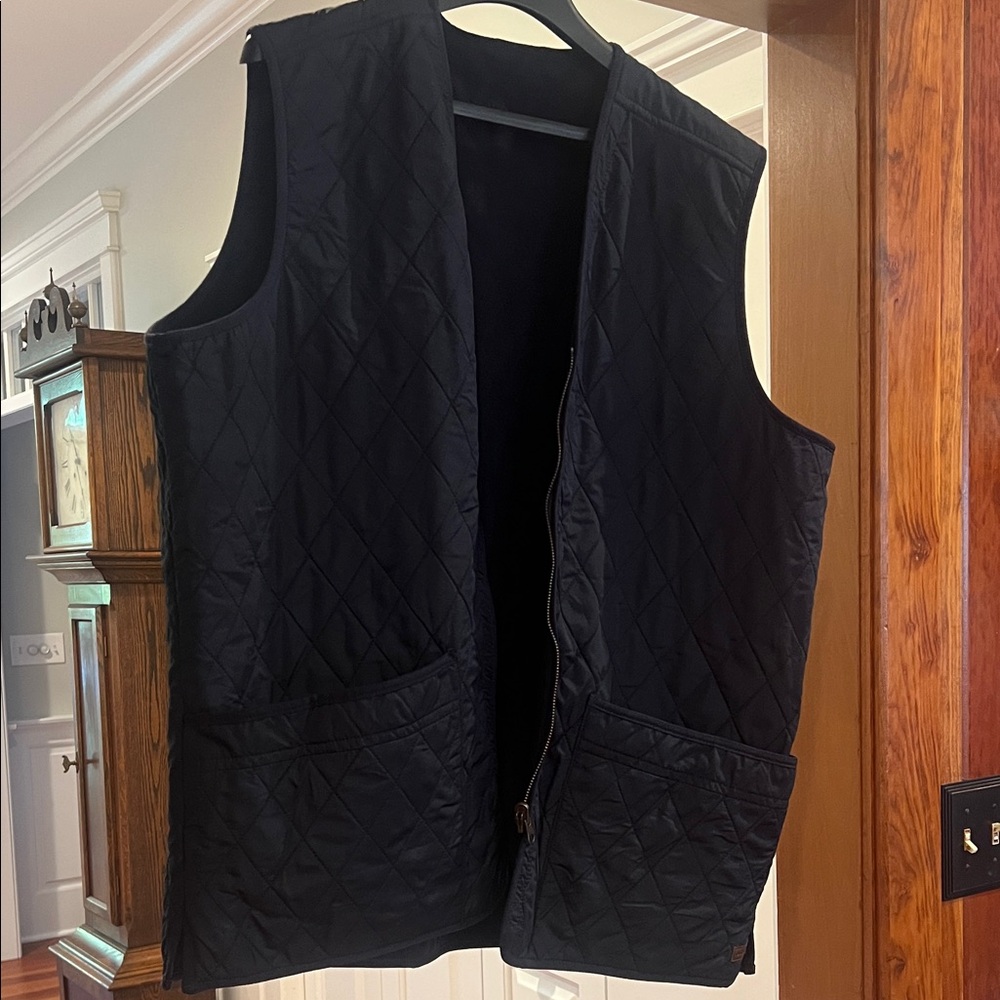 NWOT: Men's Dubarry Navy Quilted Vest XL-2XL
